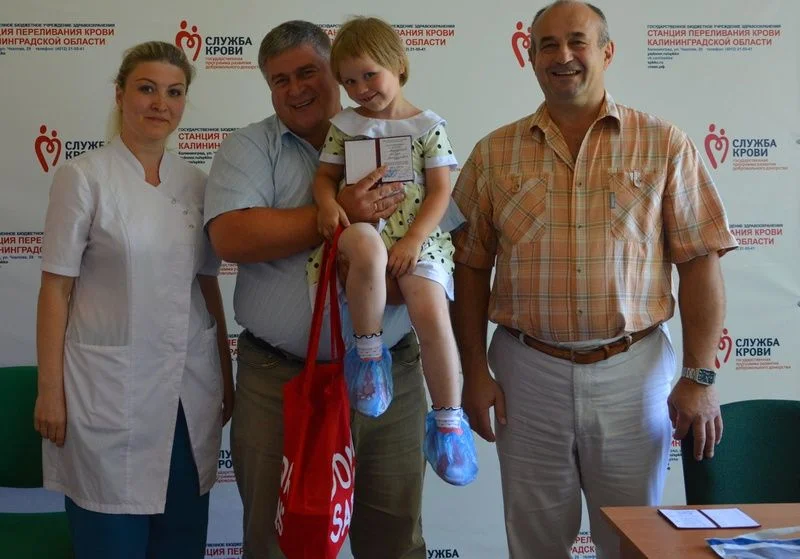 Удостоверение и знак «Почетный донор России» получил 21 житель региона