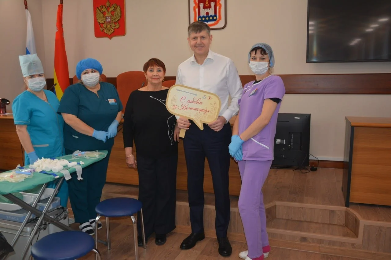 Станция переливания крови Калининградской области организовала День донора в региональном парламенте