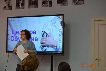 Встреча специалистов ГБУЗ КО «Неманской ЦРБ» с обучающимися 9-11 классов МАОУ «Ульяновская СОШ» и МБОУ «СОШ пос. Жилино» Встреча специалистов ГБУЗ КО «Неманской ЦРБ» с обучающимися 9-11 классов МАОУ «Ульяновская СОШ» и МБОУ «СОШ пос. Жилино»