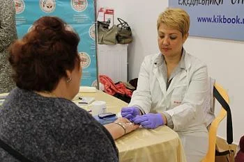 В профилактической акции по противодействию табакокурению приняли участие около ста человек